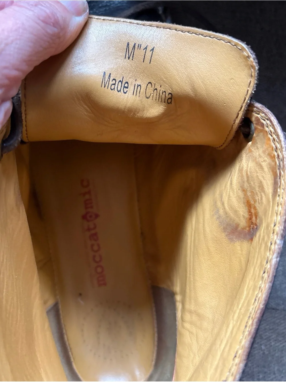 Moccatomic Moccasin Boots   Shoes Men’s 11 Brown  Leather Handsewn Vibram